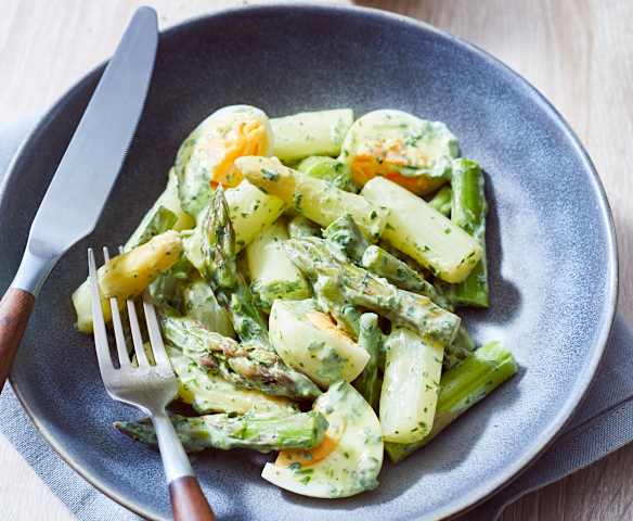 Spargel-Bohnen-Salat mit Ei