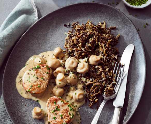 Schweinemedaillons in Pfeffer-Cognac-Sauce