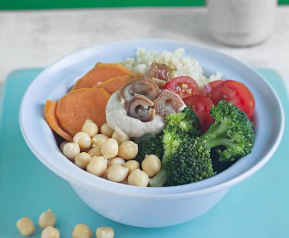 Quinoa and Vegetable Bowl with Tahini Dressing