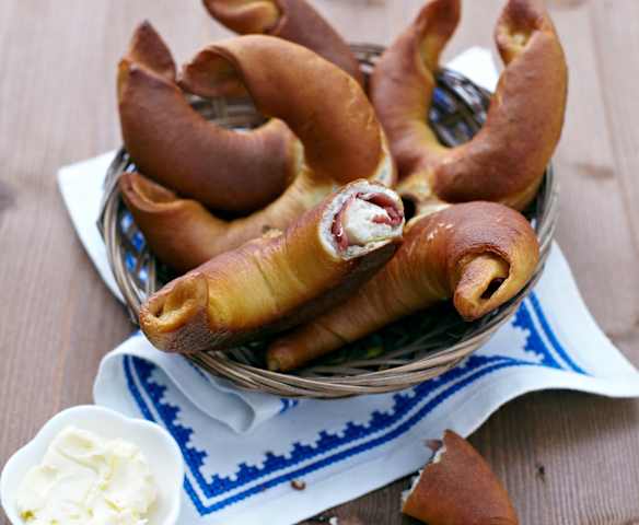 Laugen-Schinken-Hörnchen