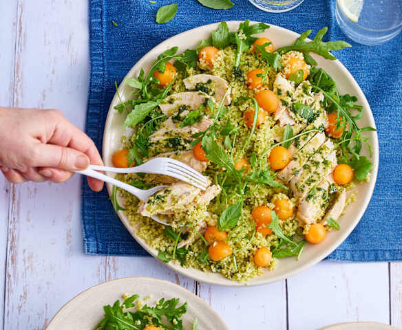 Salade de boulgour, melon et poulet au pesto de basilic Salade de boulgour, melon et poulet au pesto de basilic