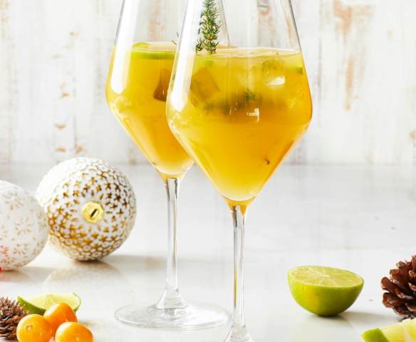 Aperitivo analcolico ananas, lime e zenzero