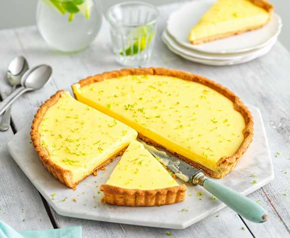 Tarte citron vert, basilic et estragon