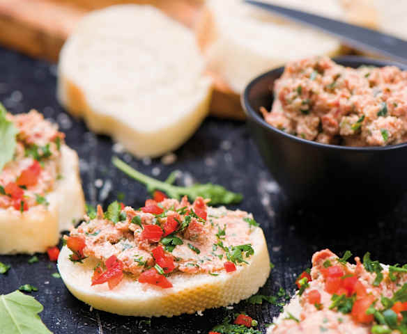 Pomidorowa pasta z serem feta