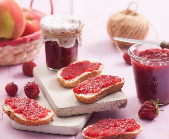 Dżem truskawkowo-jabłkowy