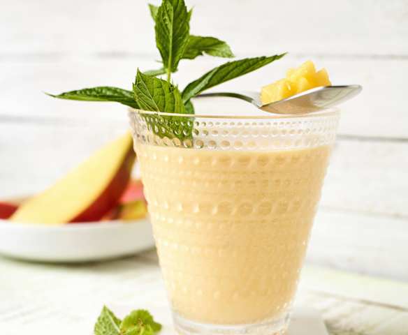 Süßkartoffel-Mango-Proteinshake