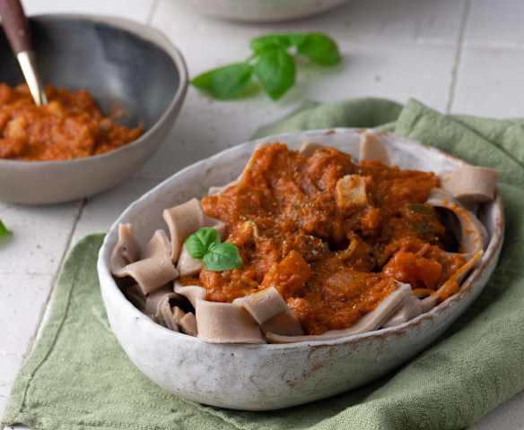 Tagliatelle con ragù di verdure (senza glutine)