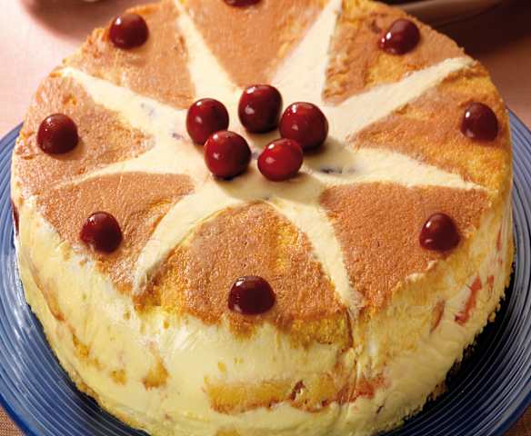 Charlotte al pandoro e spumante