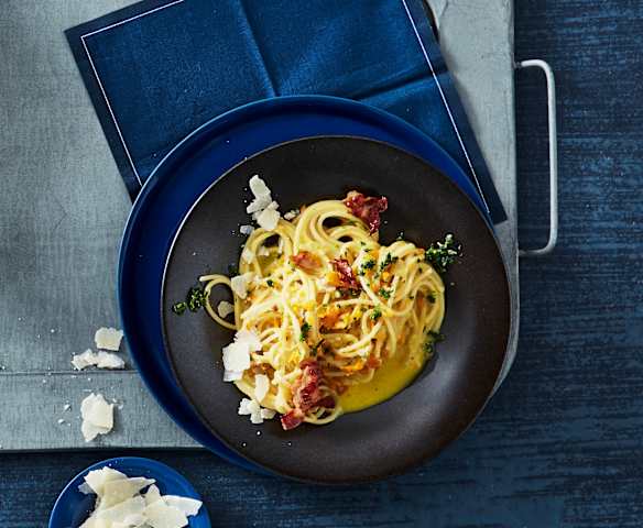 Spaghetti mit Gemüse-Sahnesauce