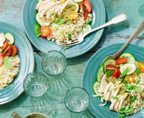 Salade de riz et poulet, vinaigrette tomate-basilic