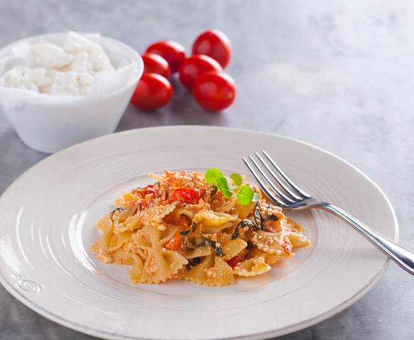 Pasta ricotta e pomodorini Pasta ricotta e pomodorini