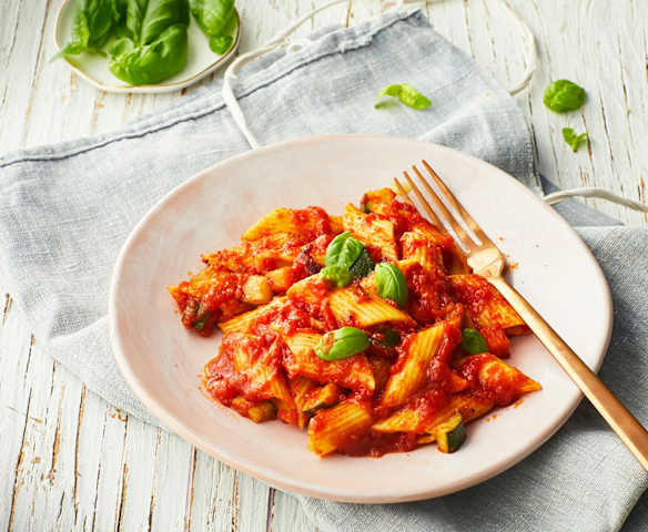 Pasta con ragù di verdure