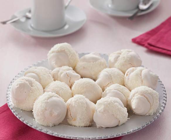 Merengues con nata y coco
