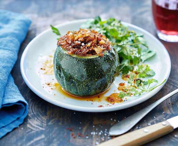 Courgettes farcies aux merguez et à l'oignon doux
