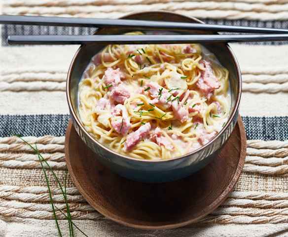 Ramen carbonara