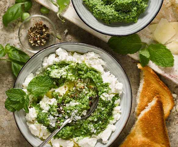 Pea Pesto with Ricotta