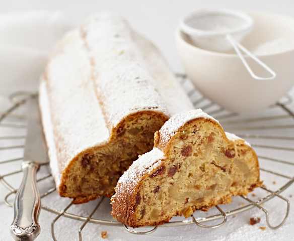 Marzipanstollen