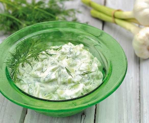 Yoghurt and cucumber salad