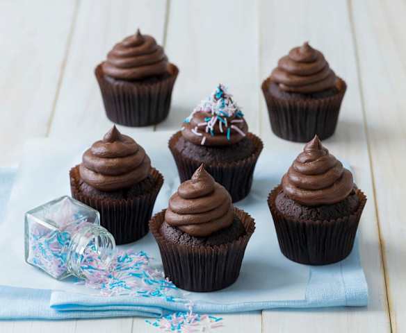 Basic chocolate cupcakes