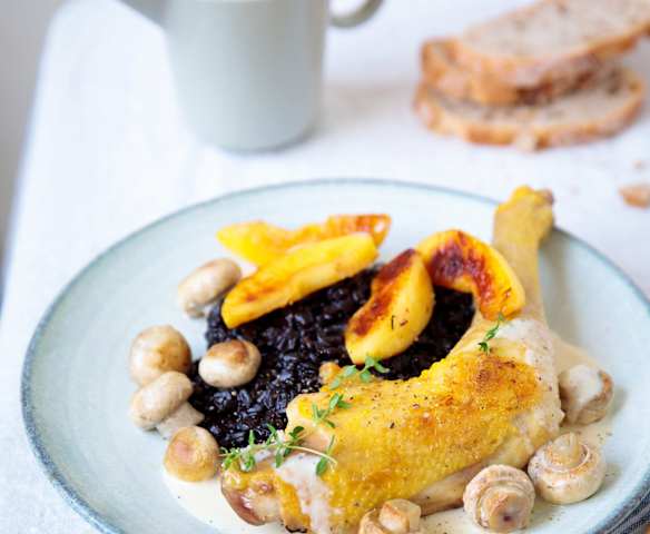 Poulet aux pommes façon Vallée d’Auge, riz noir complet