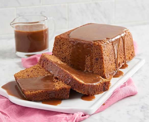 Budincă lipicioasă cu caramel