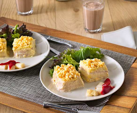 Sándwich de espárragos y atún