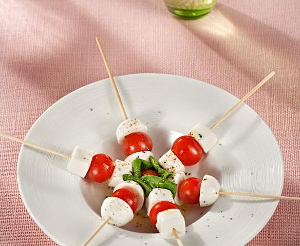 Cuajado de leche con yogur de cabra