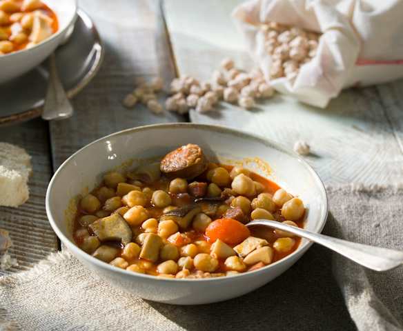 Garbanzos con boletus y chorizo (Cocción lenta)