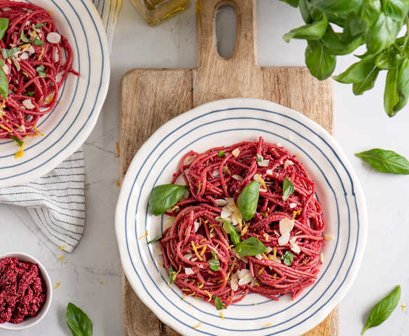 Makaron z pesto z buraka (TM5, TM6)