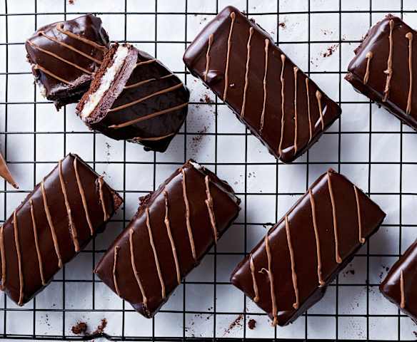 Bizcochitos de chocolate rellenos