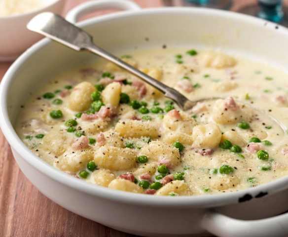 Gnocchi Carbonara with Peas