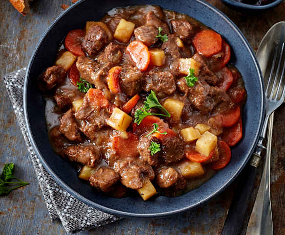 Saftgulasch vom Rind Saftgulasch vom Rind