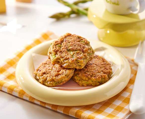 芦笋蘑菇牛肉鸡蛋饼（10-12月龄）