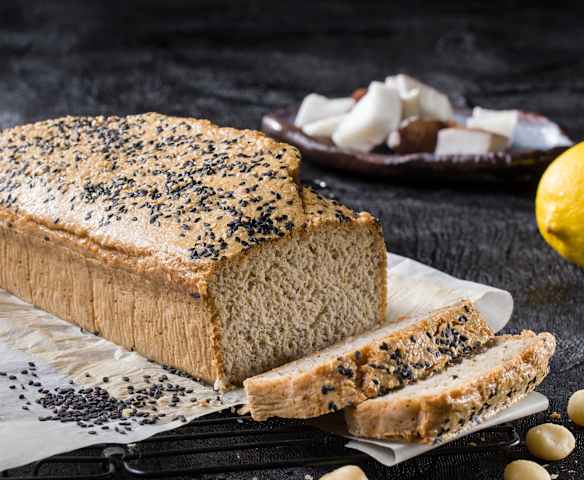 Pan de coco y nueces de macadamia