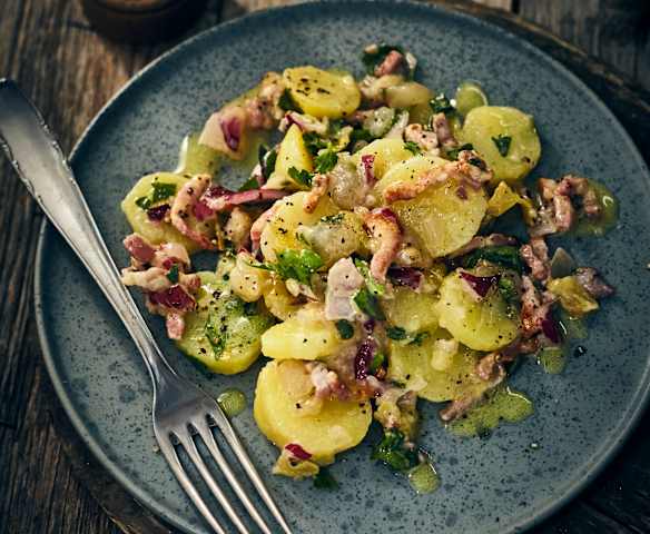 Pellkartoffel-Gurken-Salat