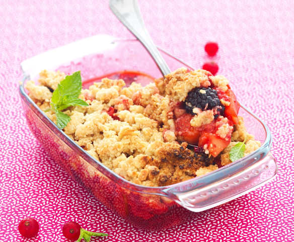 Crumble aux fruits rouges et flocons d'avoine