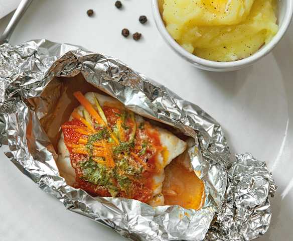 Papillotes de merluza austral con puré de papas