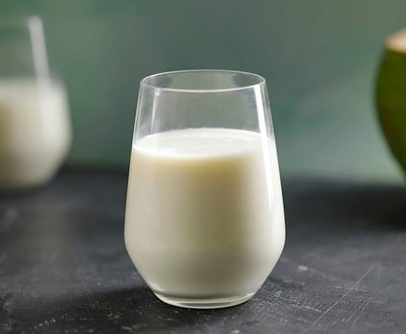Sinh tố dừa tươi