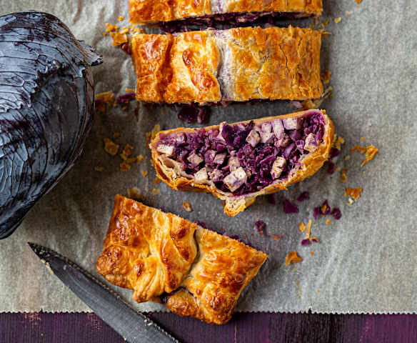 Rotkabis im Blätterteig