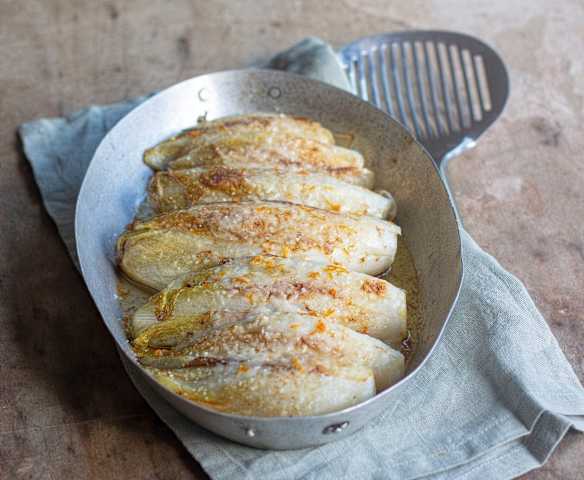 Endives braisées gratinées au parmesan Endives braisées gratinées au parmesan