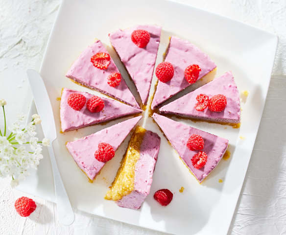 Veganer Himbeer-Mandel-Kuchen