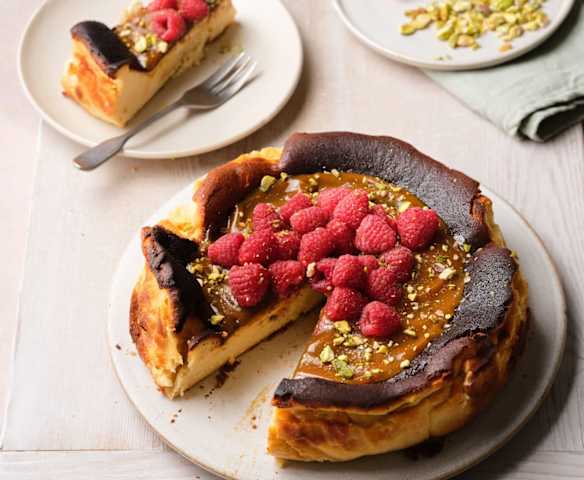 Salted Caramel Basque Cheesecake Salted Caramel Basque Cheesecake