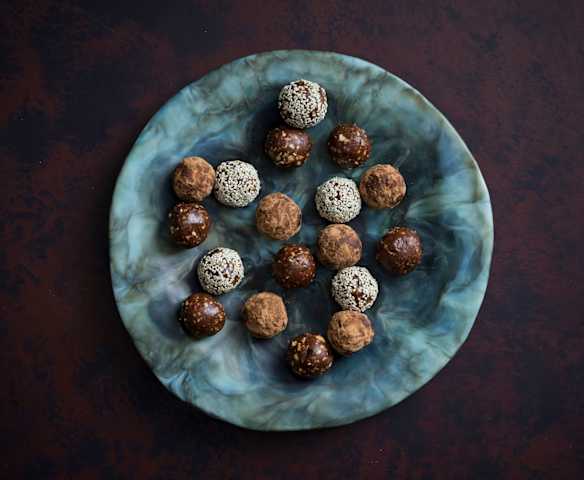 Hazelnut crunch bliss balls