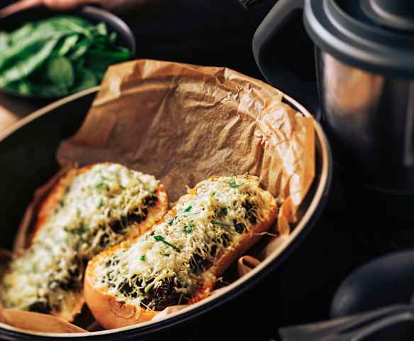 Courge butternut gratinée farcie au poulet