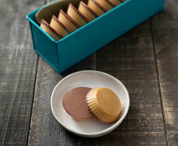 Peanut butter chocolate cups