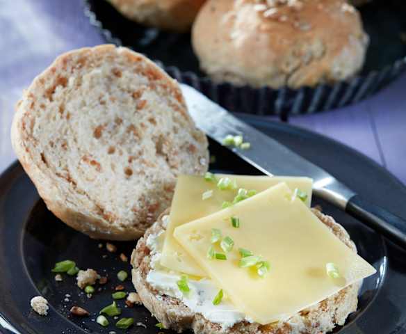 Dinkel-Körner-Brötchen