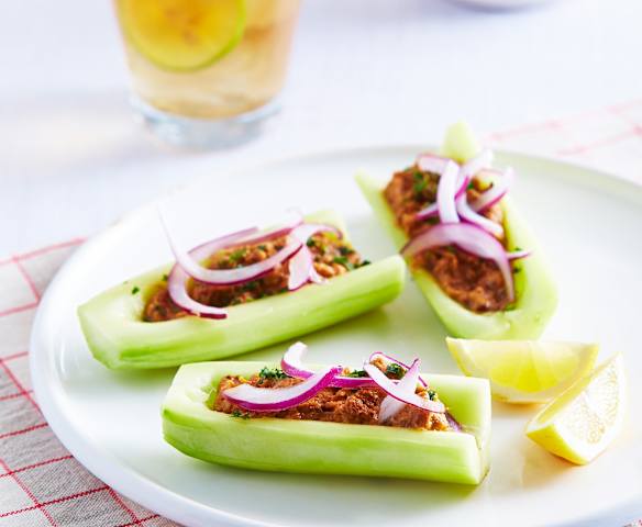 Chalupitas de pepino y atún Chalupitas de pepino y atún