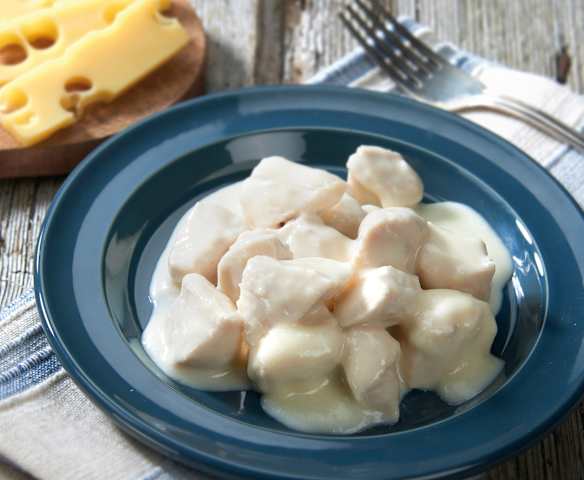 Bocconcini di pollo al latte e formaggio