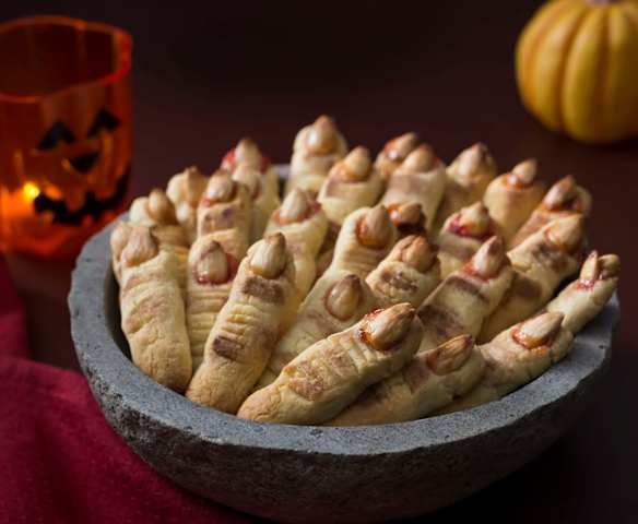 Spooky shortbread fingers