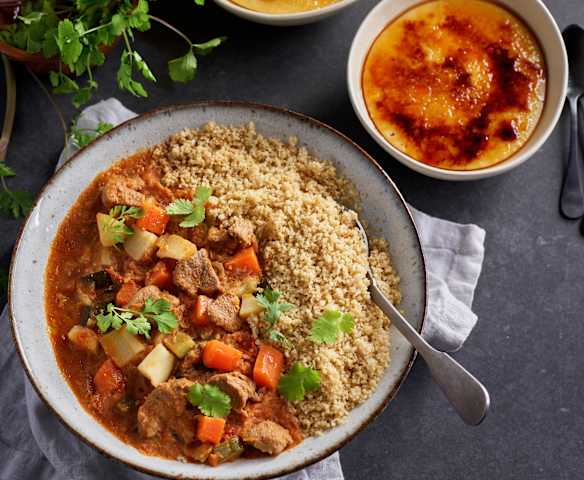 Menú: Cuscús de cordero y verduras. Crema catalana